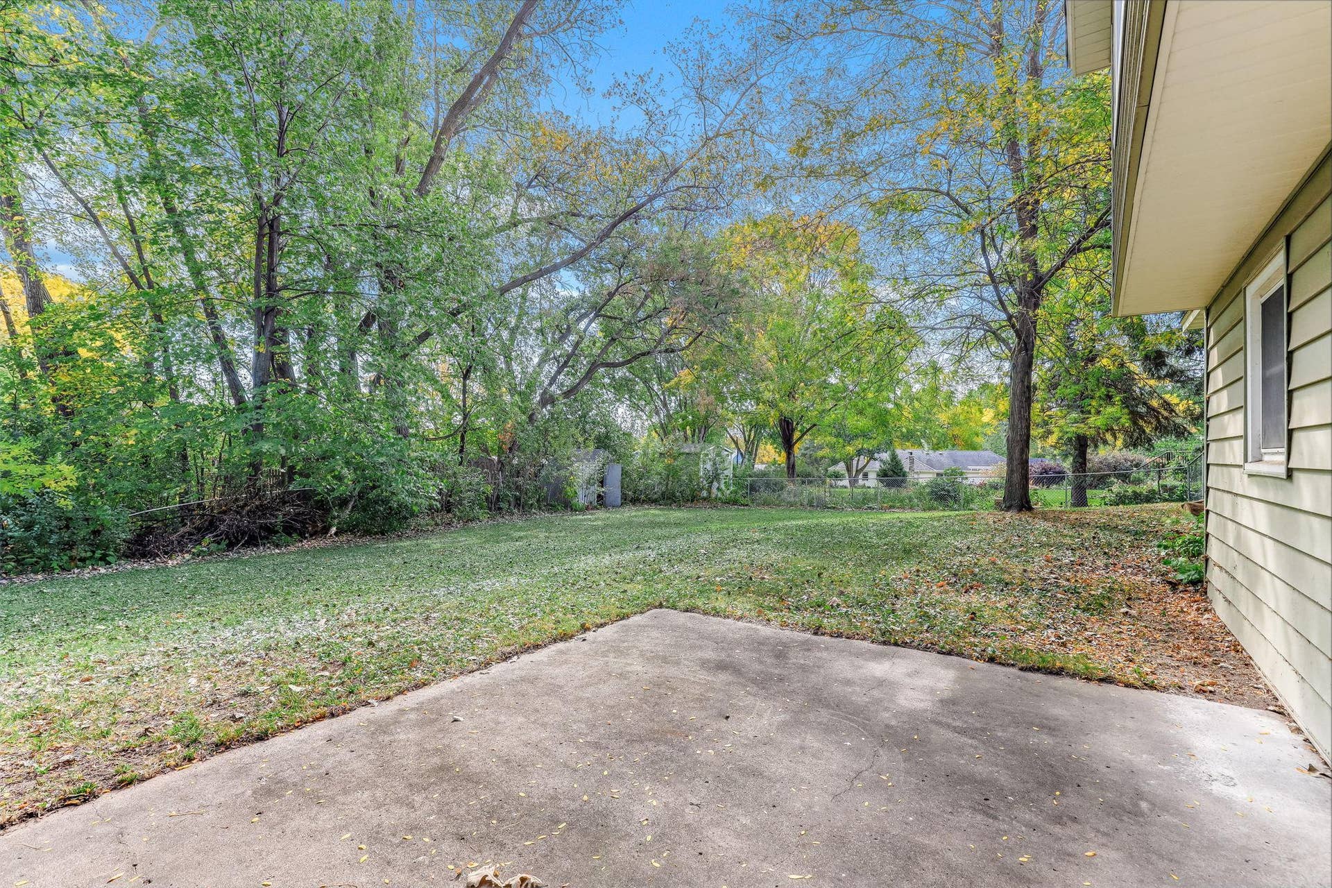 13205 W Manor Boulevard, Burnsville, MN 55337 13205 W Manor Boulevard, Burnsville, MN 55337