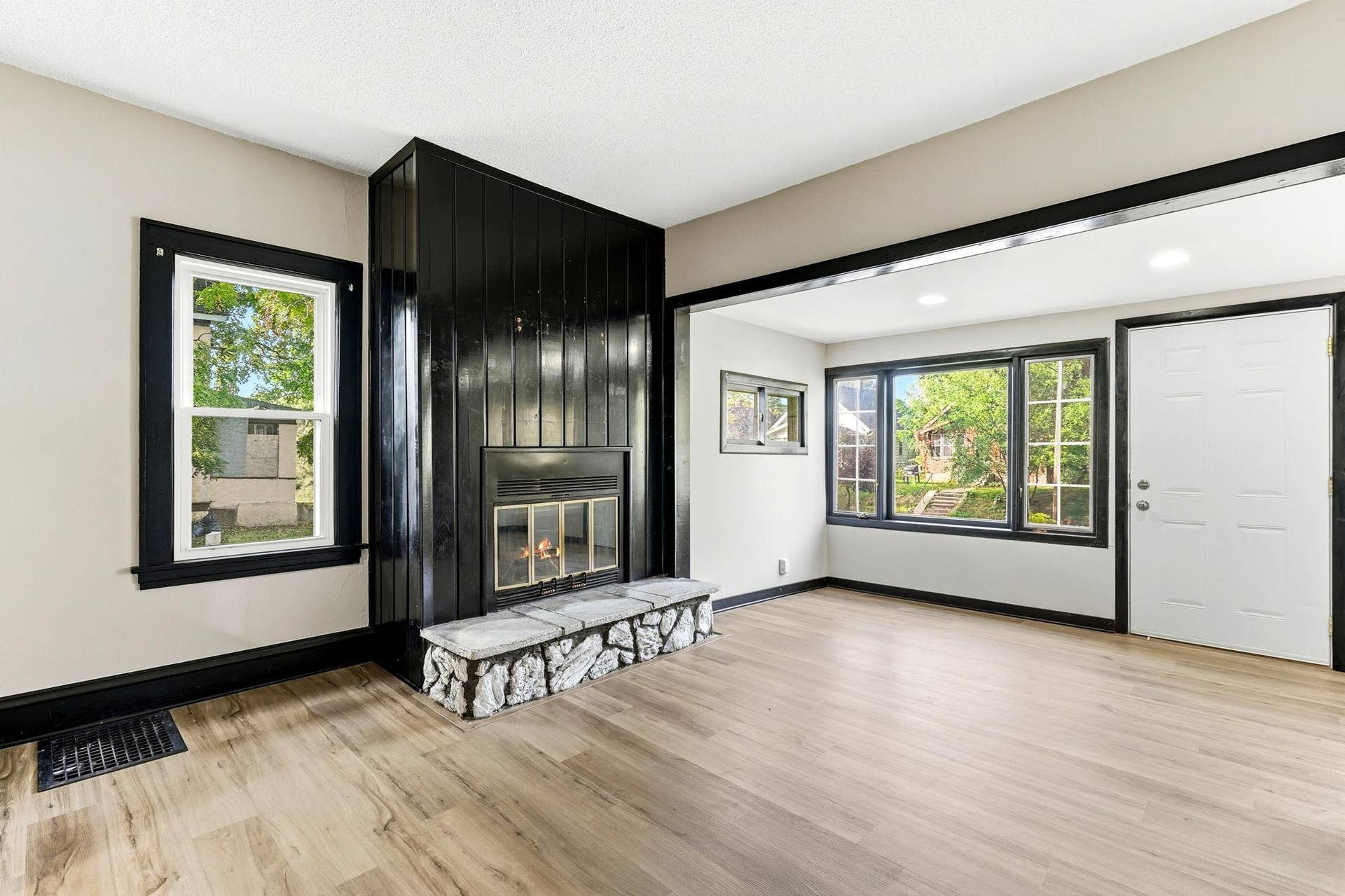 3422 Emerson Avenue N, 27, Minneapolis, MN 55412 3422 Emerson Avenue N, 27, Minneapolis, MN 55412