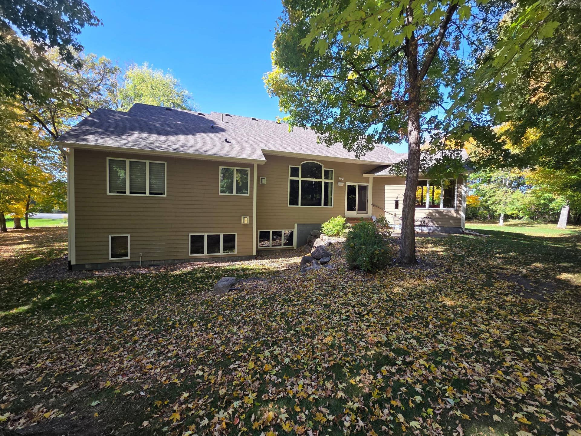 9284 Ehler Avenue SE, Delano, MN 55328 ehler house back.jpg