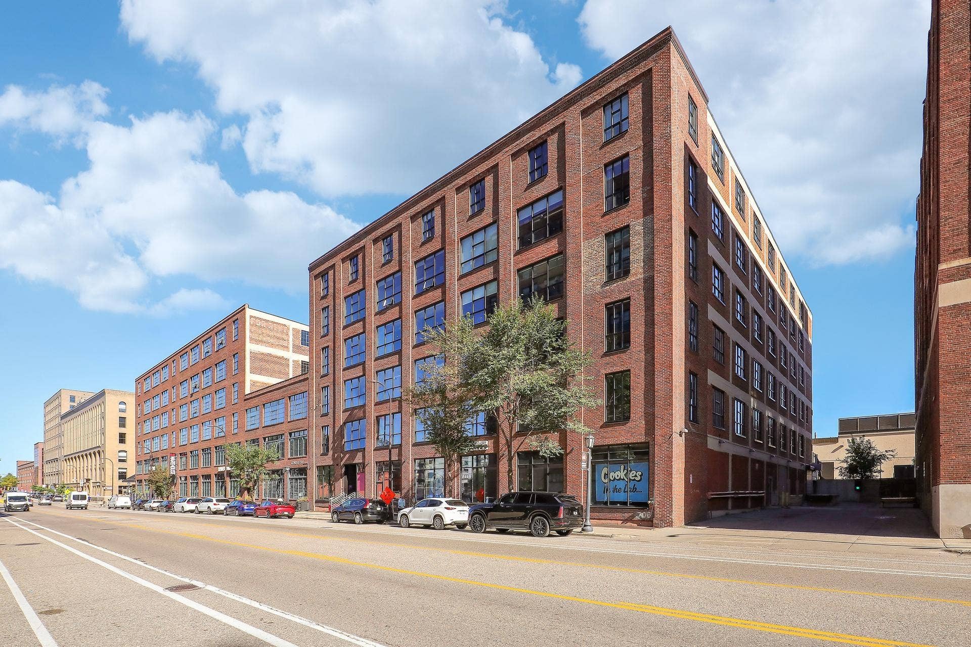 718 Washington Avenue N, #301, 59, Minneapolis, MN 55401