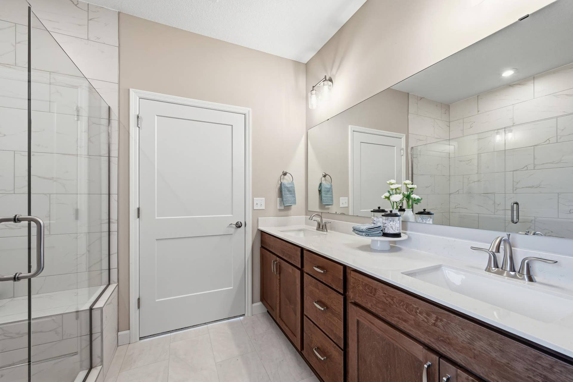 Primary Suite - The Waterford Villa at 834 Walnut Grove Lane in Oakview Ridge!