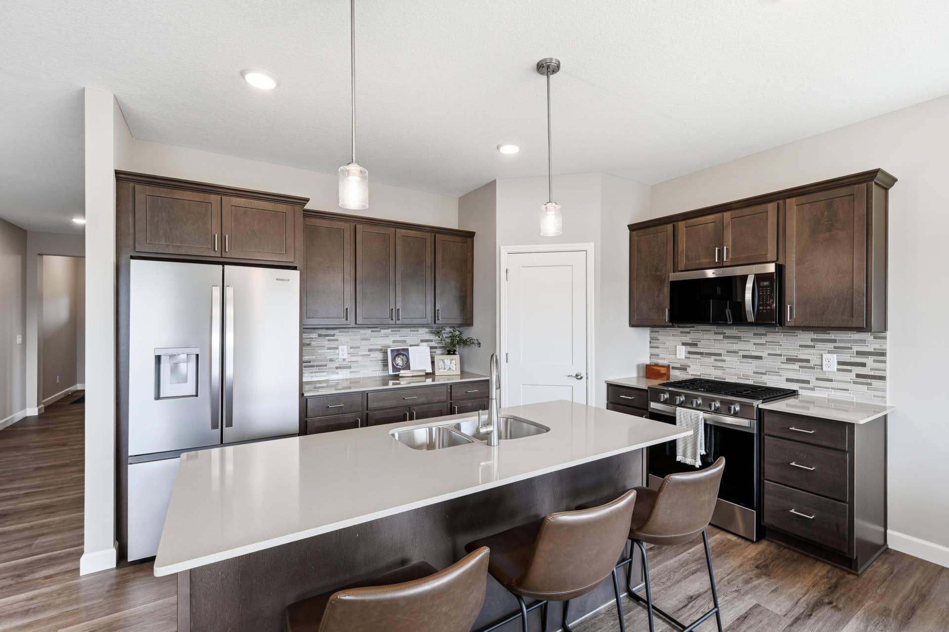 937 Kepler Avenue NE, Hanover, MN 55341 Kitchen - The Madison at 937 Kepler Ave NE in Oakview Ridge!
