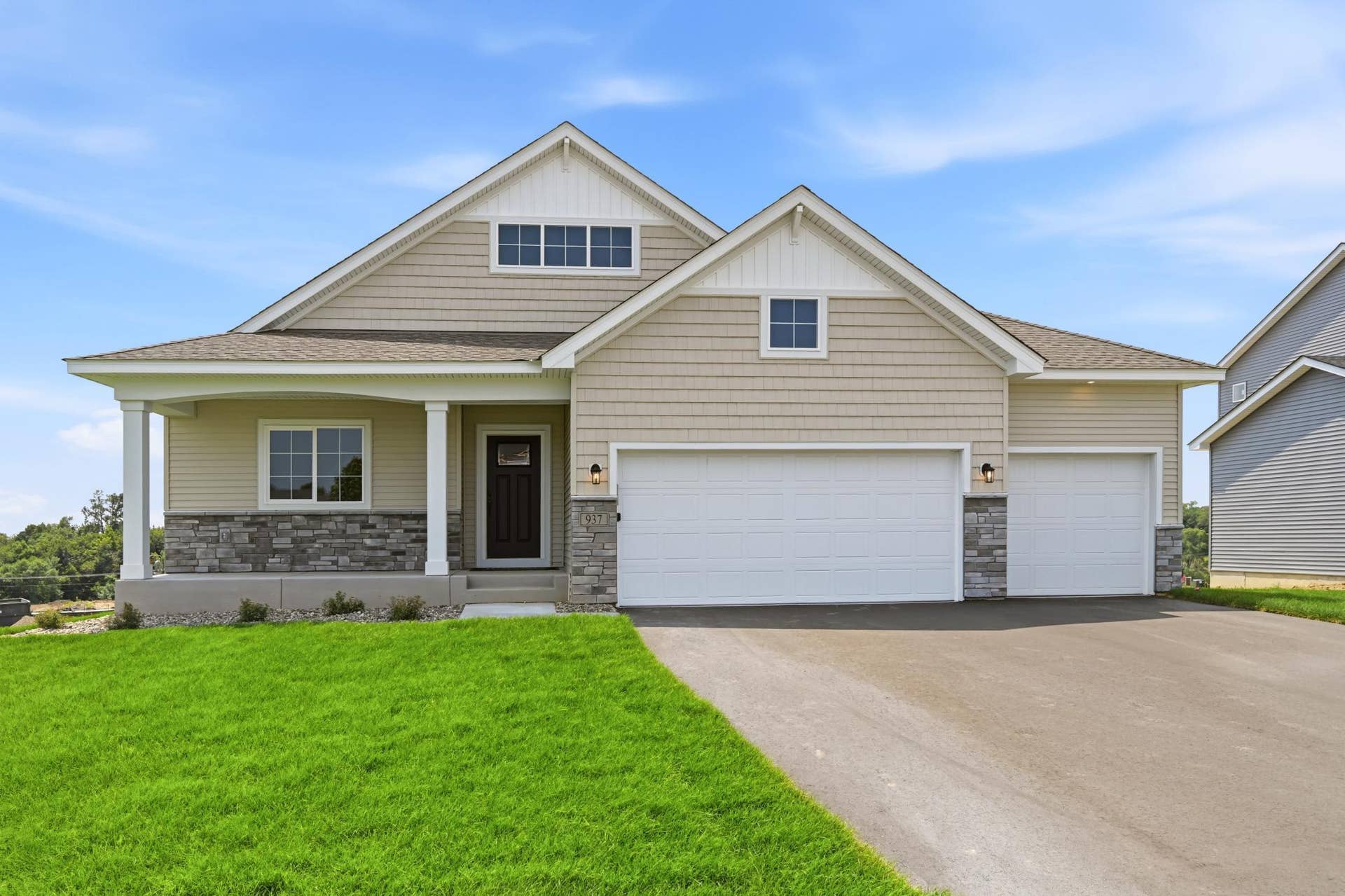 937 Kepler Avenue NE, Hanover, MN 55341 The Madison at 937 Kepler Ave NE in Oakview Ridge!