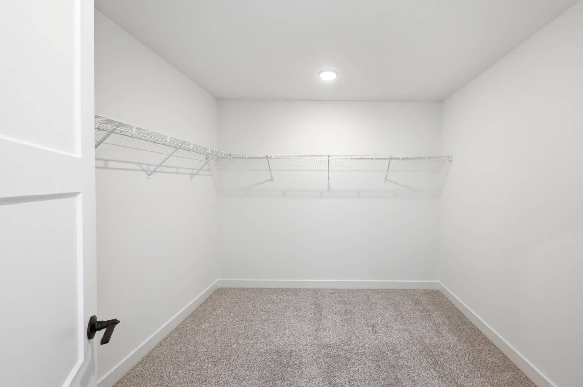 819 Walnut Grove Lane, Hanover, MN 55341 Primary Suite - The Brookview at 819 Walnut Grove Lane in Oakview Ridge!