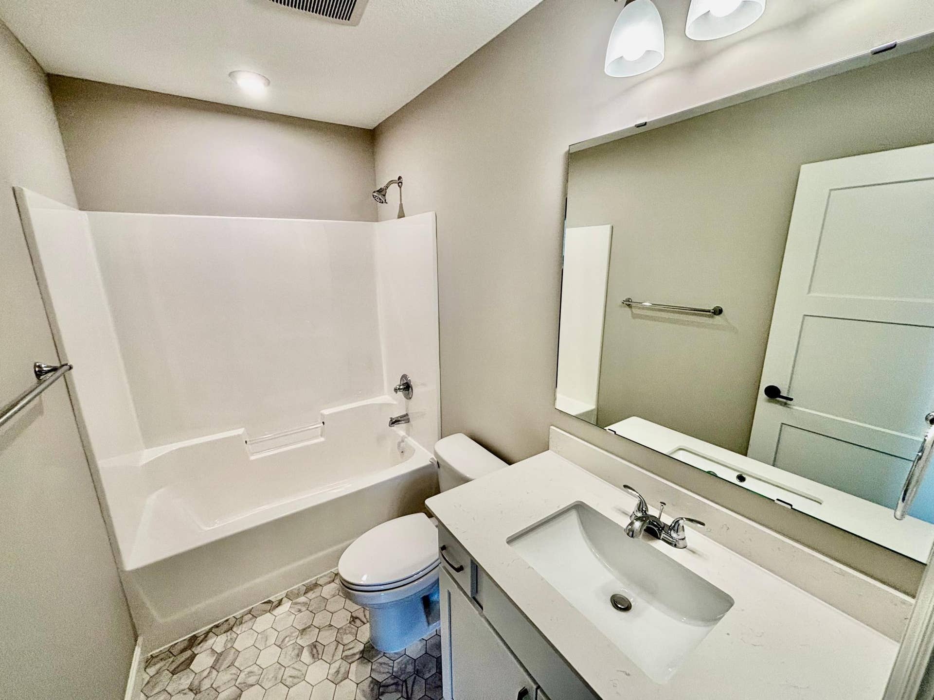 Hall Bath - The Weston C at 813 Walnut Grove Lane in Oakview Ridge!