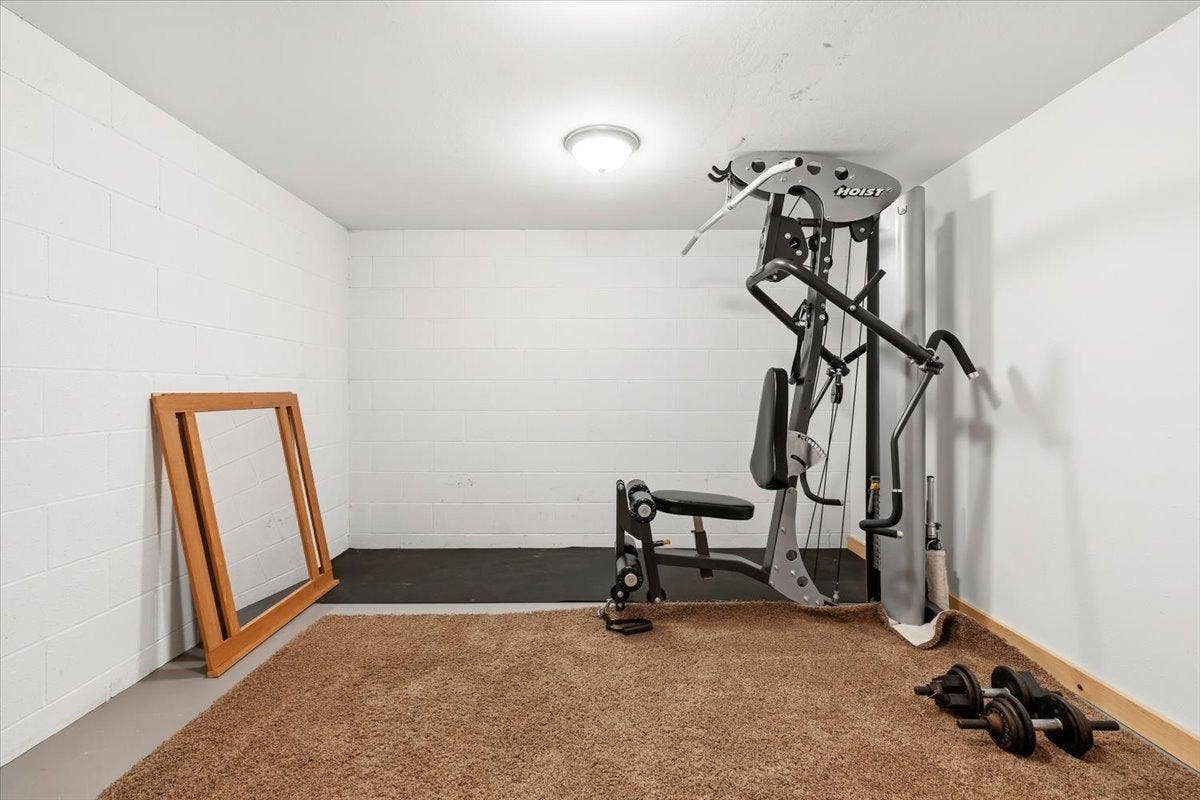 1284 12th Avenue N, Saint Cloud, MN 56303 Bonus room