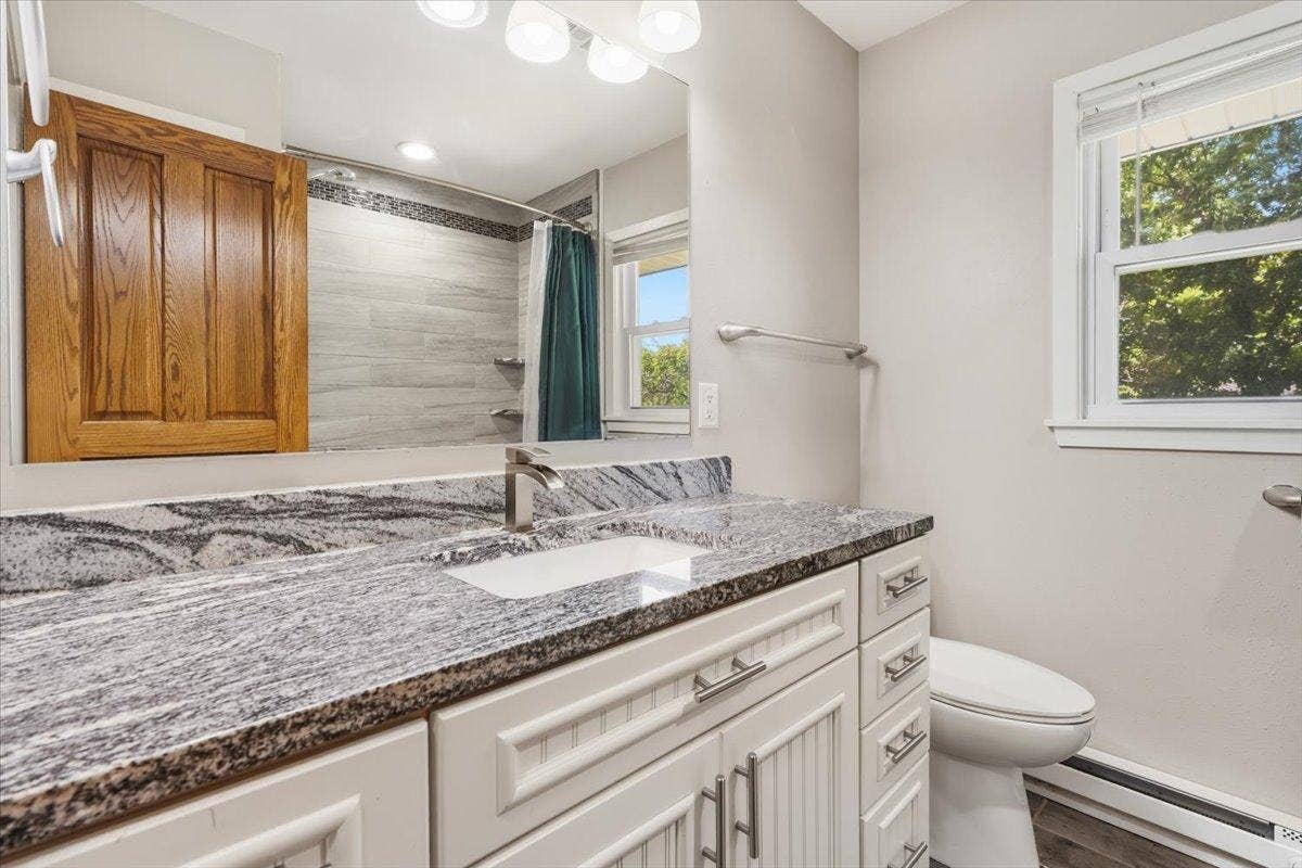 1284 12th Avenue N, Saint Cloud, MN 56303 1284 12th Avenue N, Saint Cloud, MN 56303
