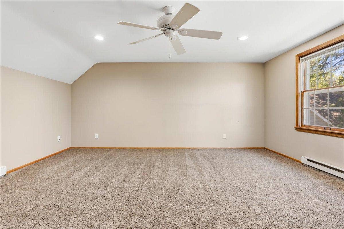 1284 12th Avenue N, Saint Cloud, MN 56303 1284 12th Avenue N, Saint Cloud, MN 56303