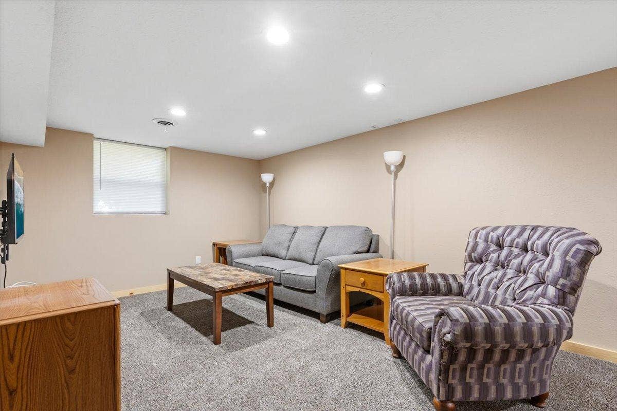 1284 12th Avenue N, Saint Cloud, MN 56303 Lower level living room