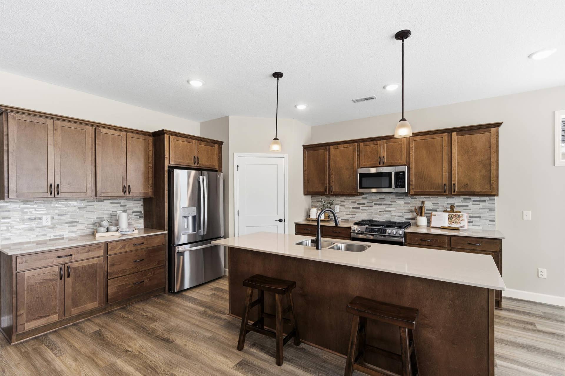 284 Emmy Lane, Hanover, MN 55341 *Photo from a previously completed Lakewood home - finishes and selections will vary.