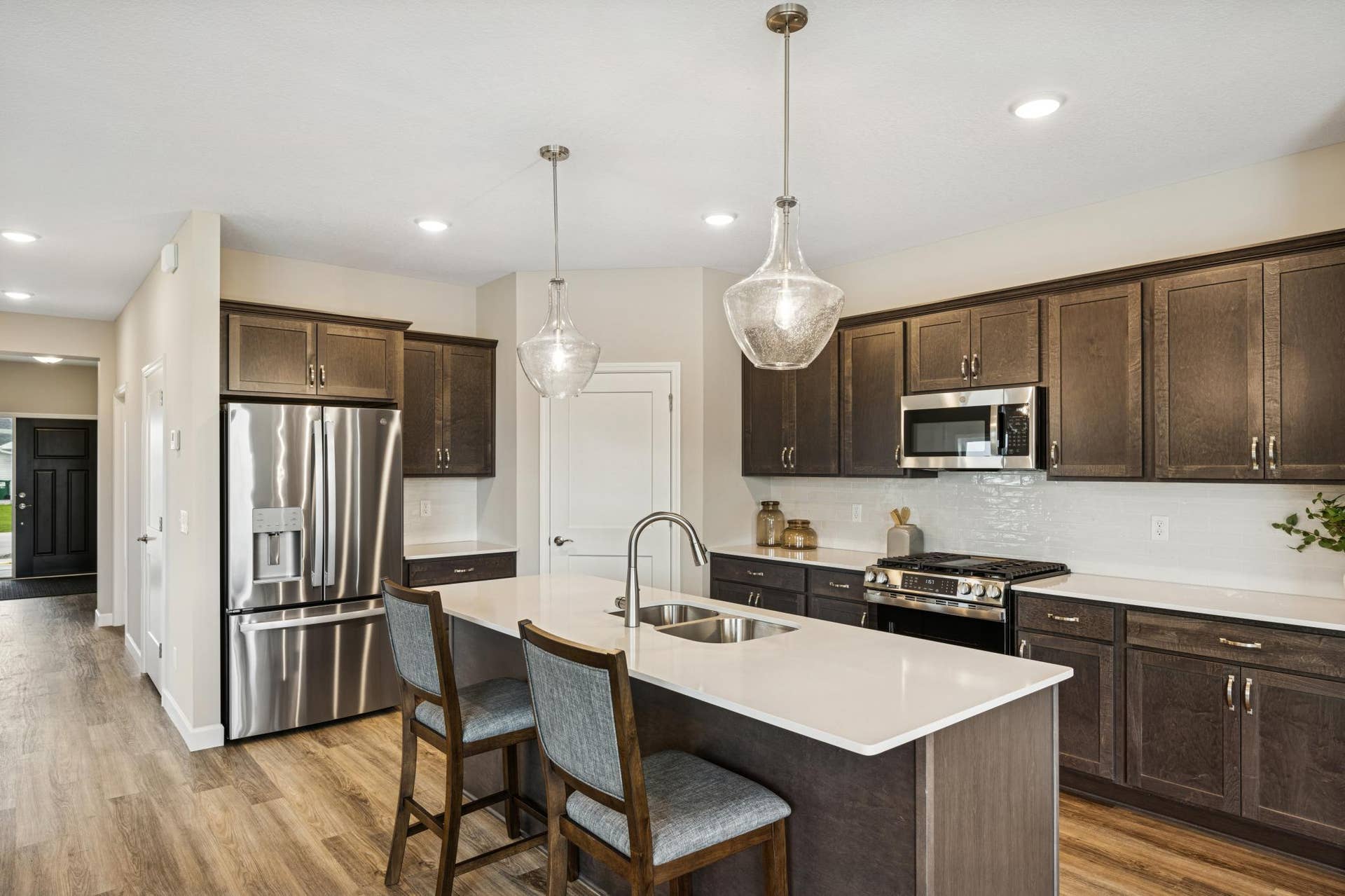 227 Emmy Lane, Hanover, MN 55341 *Photo from a previously completed Waterford Villa - finishes and selections will vary.