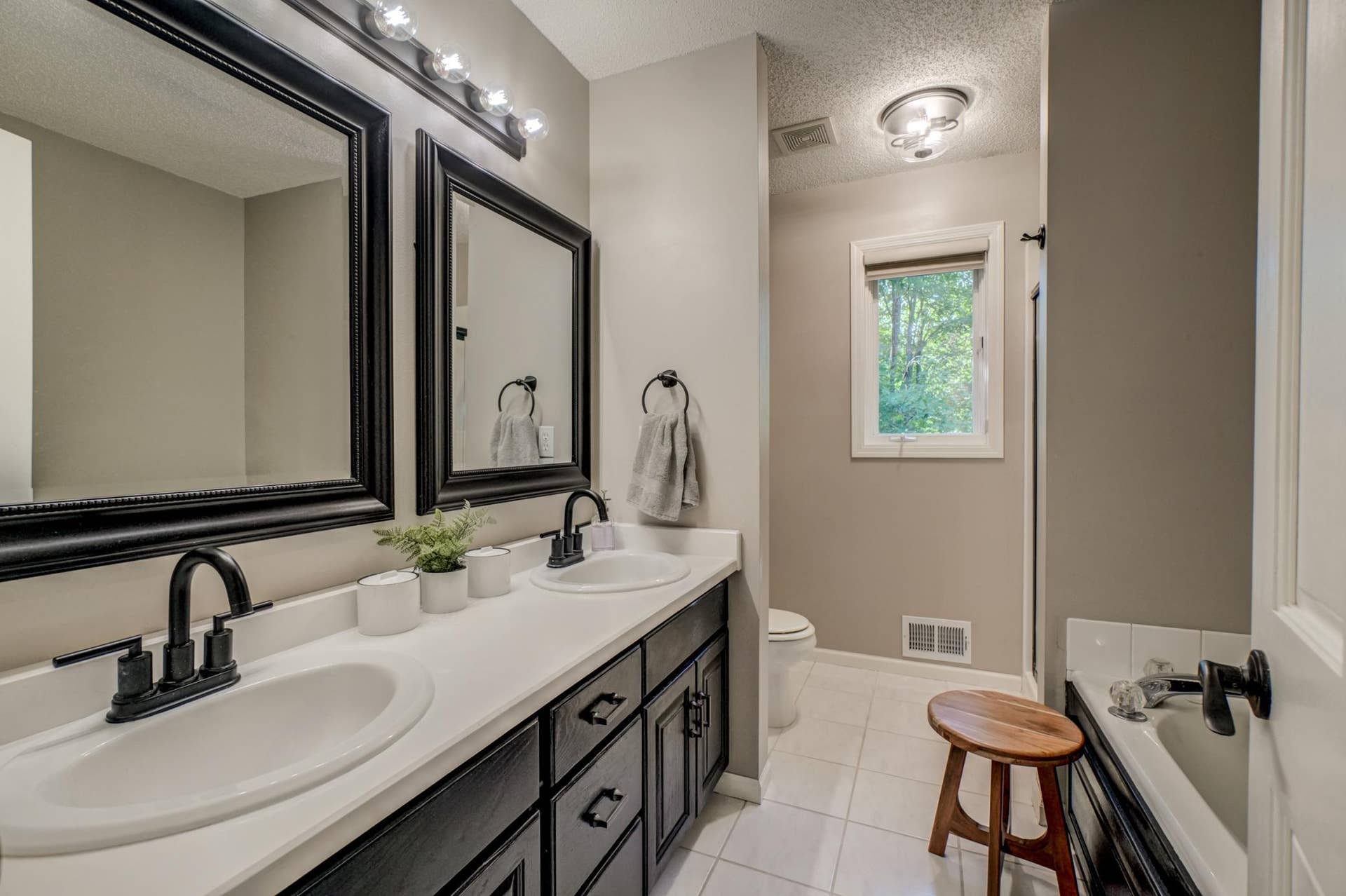 23084 Havelka Court N, Forest Lake, MN 55025 23084 Havelka Court North-58.jpg