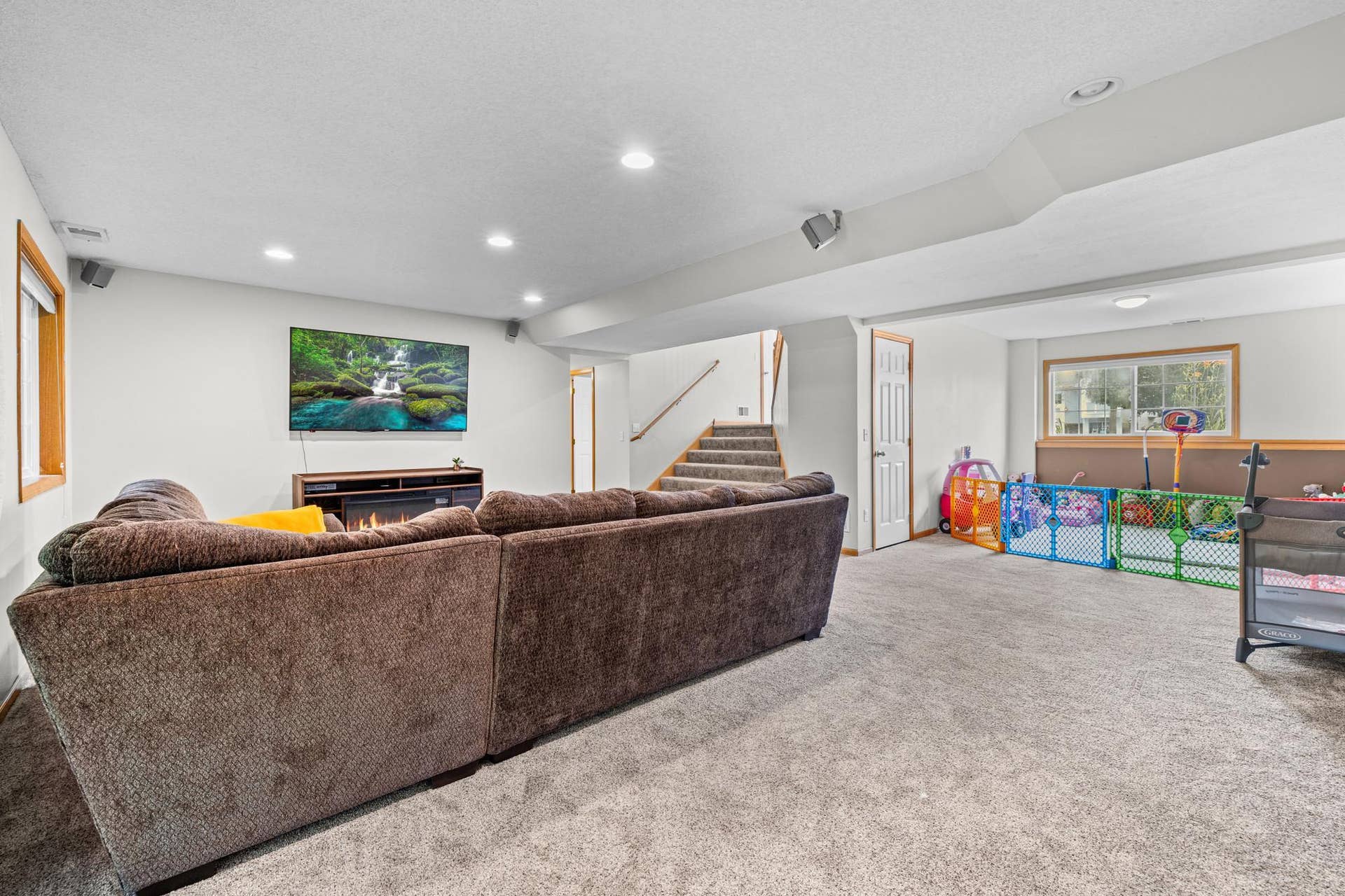2044 Pheasant Run Street, Shakopee, MN 55379 1V5A2781_web.jpg