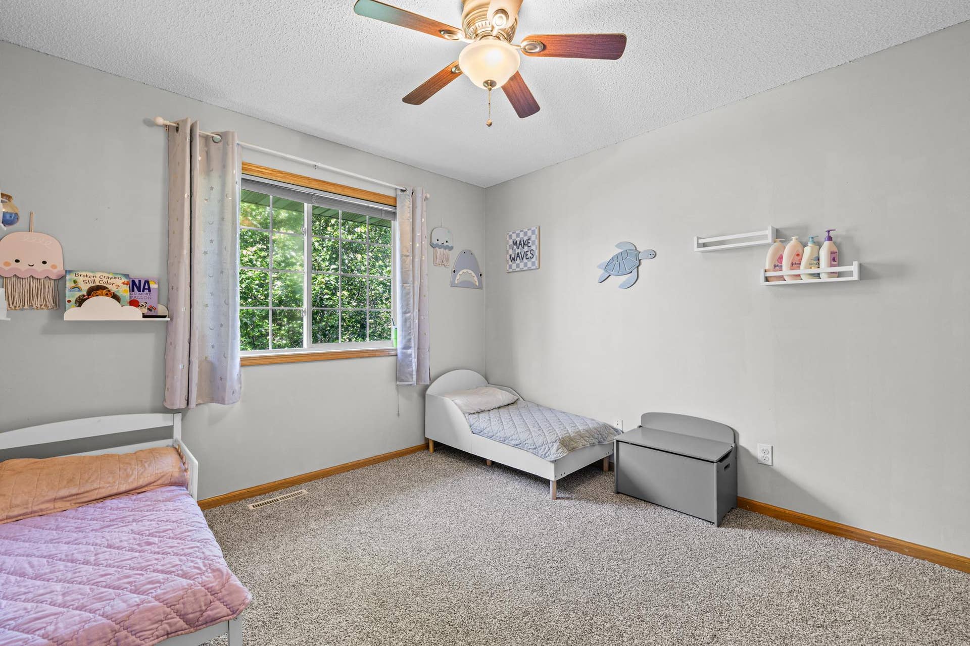 2044 Pheasant Run Street, Shakopee, MN 55379 1V5A2910_web.jpg