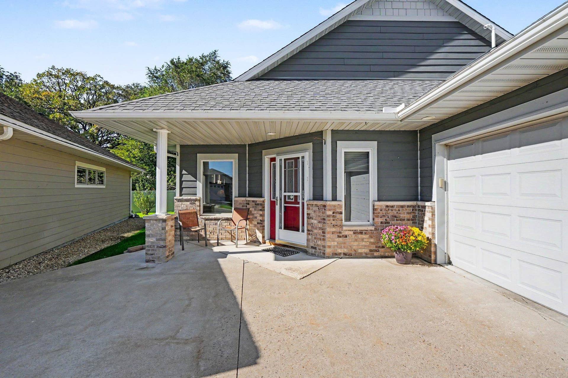 11040 Dahlia Street NW, Coon Rapids, MN 55433 004_file_5459.jpg