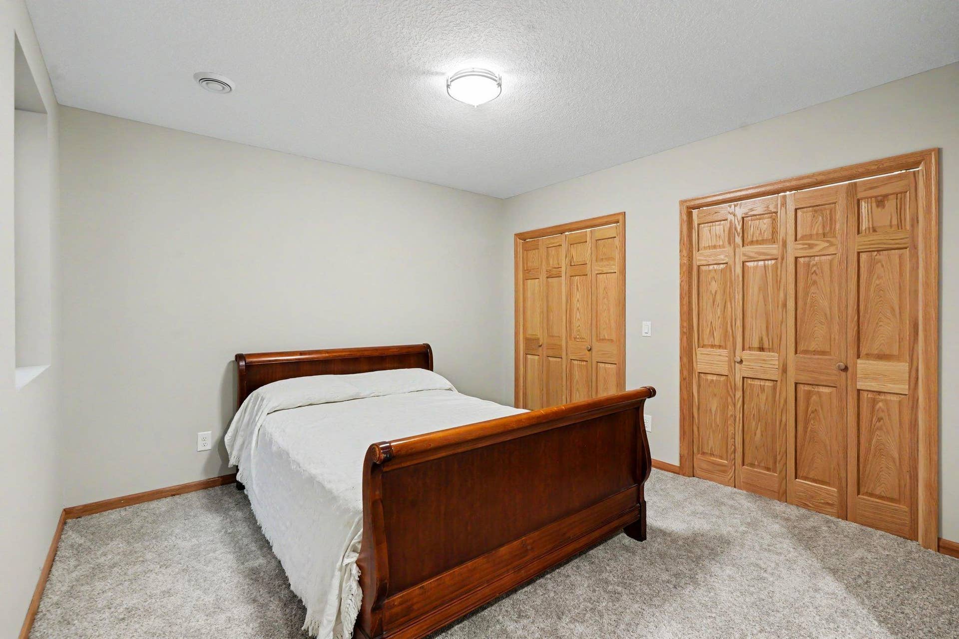 11040 Dahlia Street NW, Coon Rapids, MN 55433 019_file_3117.jpg