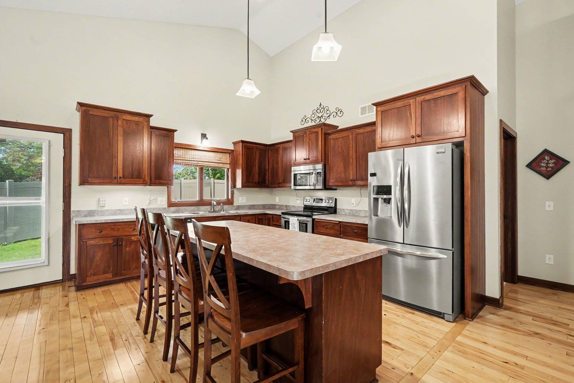 11040 Dahlia Street NW, Coon Rapids, MN 55433 012_file_6294.jpg