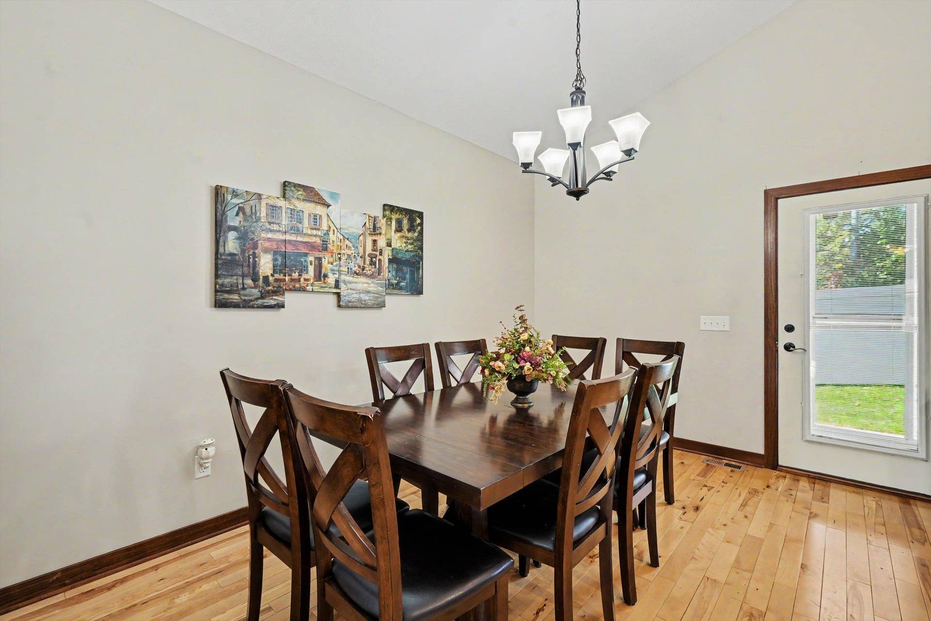 11040 Dahlia Street NW, Coon Rapids, MN 55433 009_file_8718.jpg