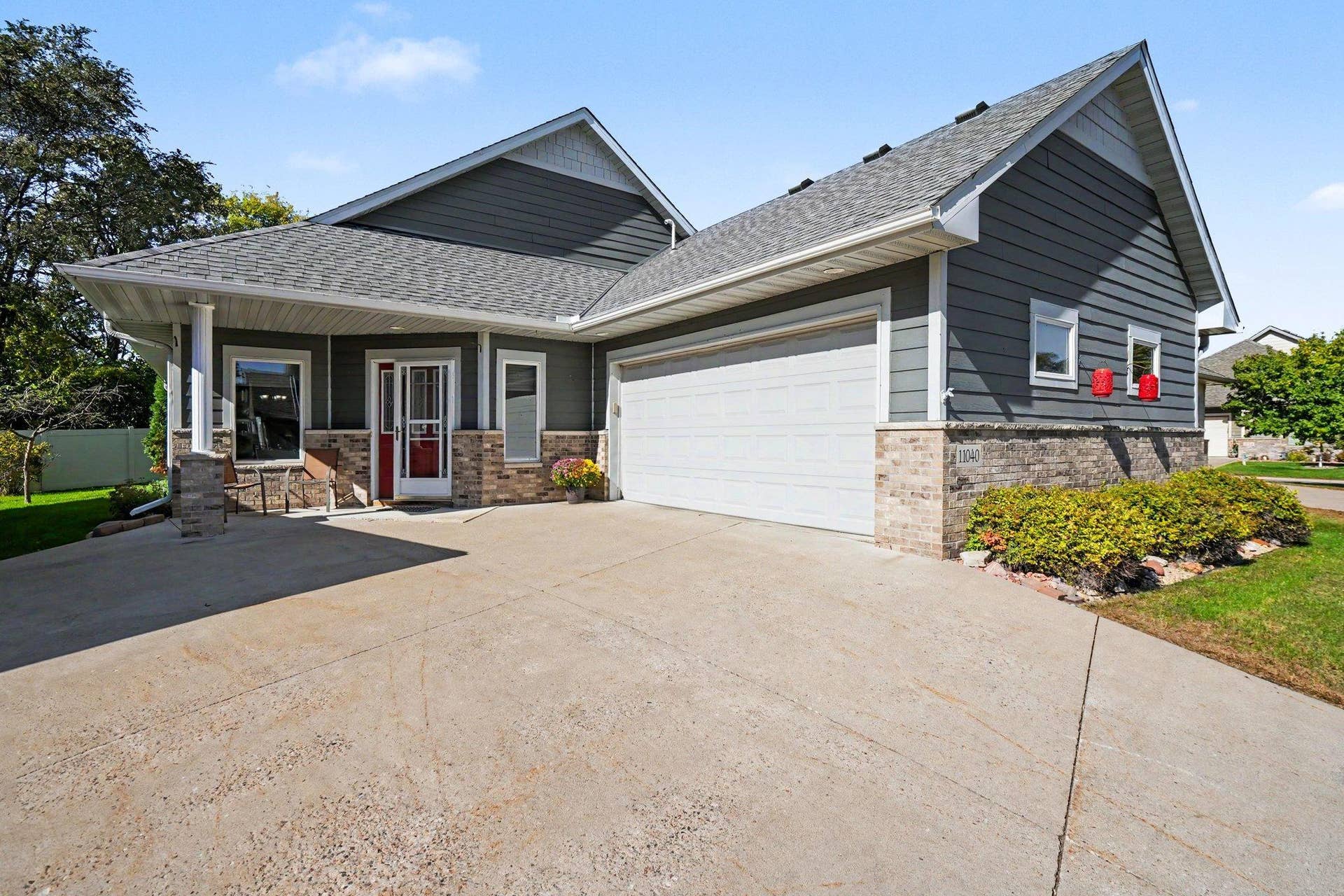 11040 Dahlia Street NW, Coon Rapids, MN 55433 003_file_3477.jpg