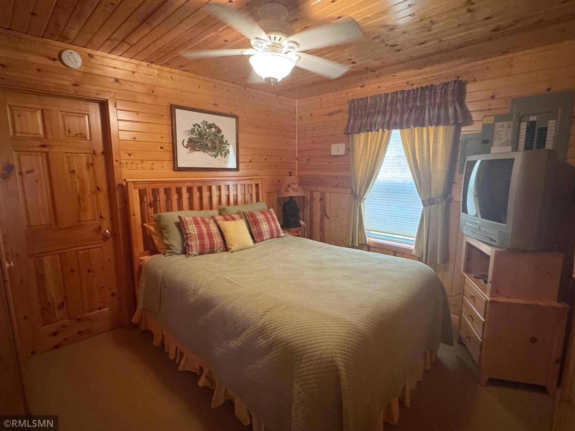 48498 190th Place, McGregor, MN 55760 Lastavich Cabin - 32.jpeg