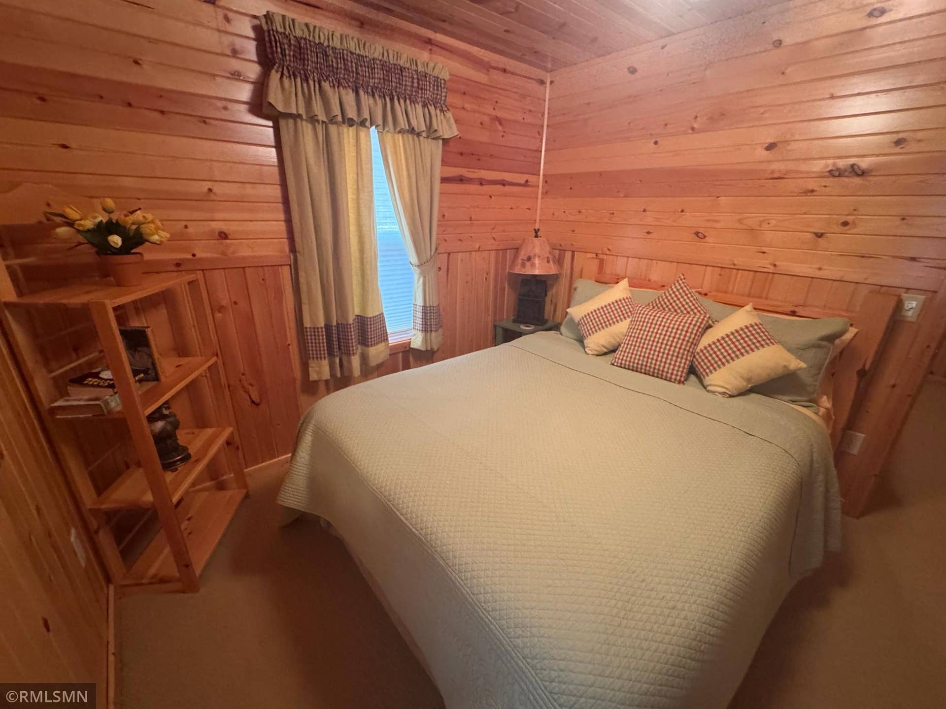 48498 190th Place, McGregor, MN 55760 Lastavich Cabin - 37.jpeg