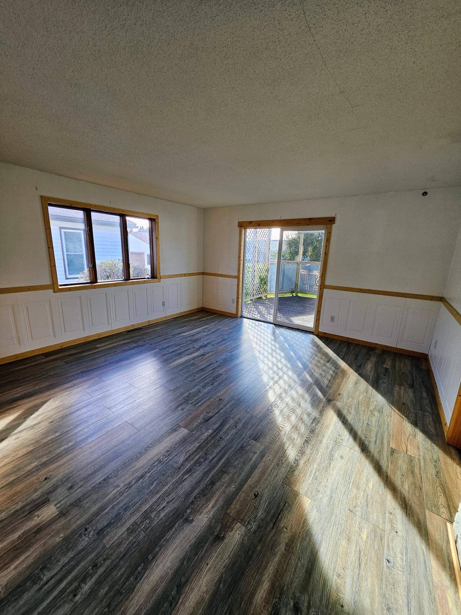 312 Melby Avenue, Ashby, MN 56309 Living Room