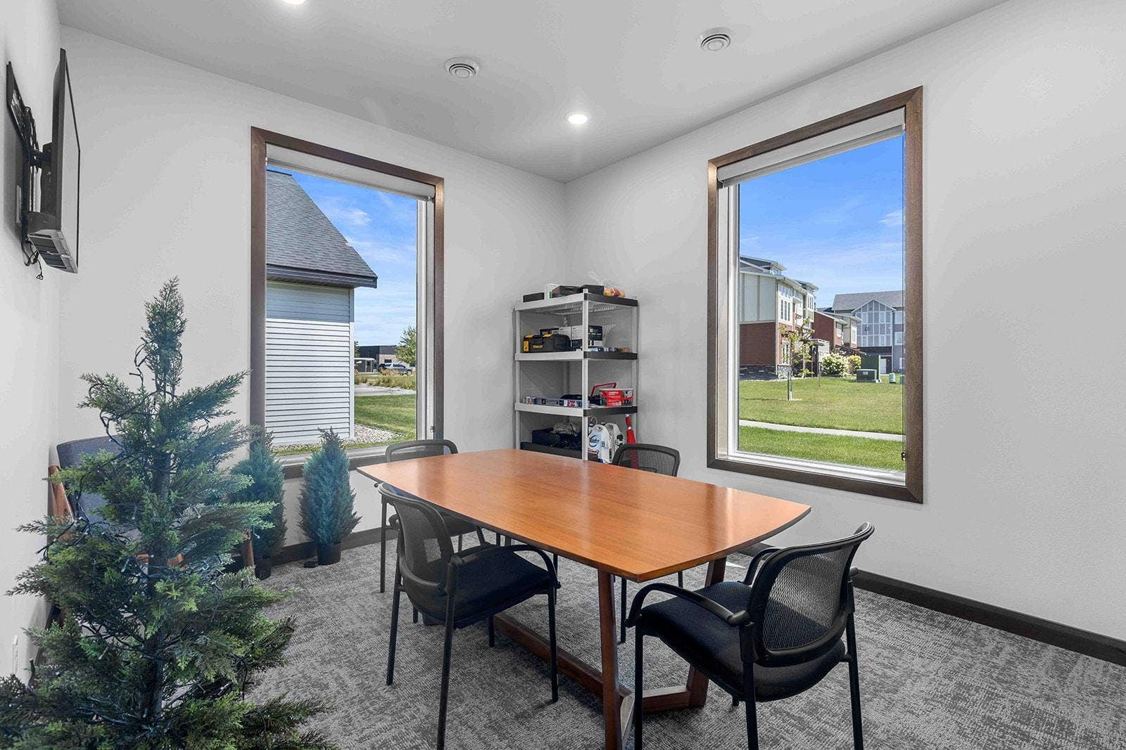 3325 E Oak Ridge Pond Way E, West Fargo, ND 58078 3325 Oak Ridge Pond Way E WF-12.jpg