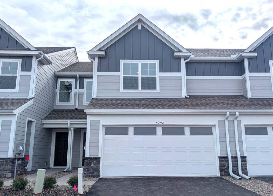 Property photo for 4042 Hayward Avenue N, Oakdale, MN