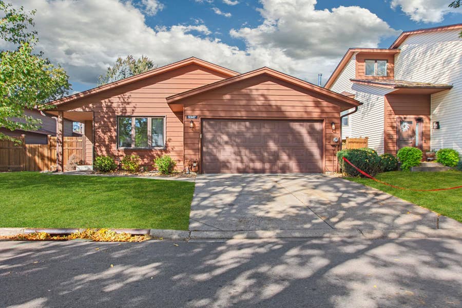 Property photo for 5347 Emerald Way, Apple Valley, MN