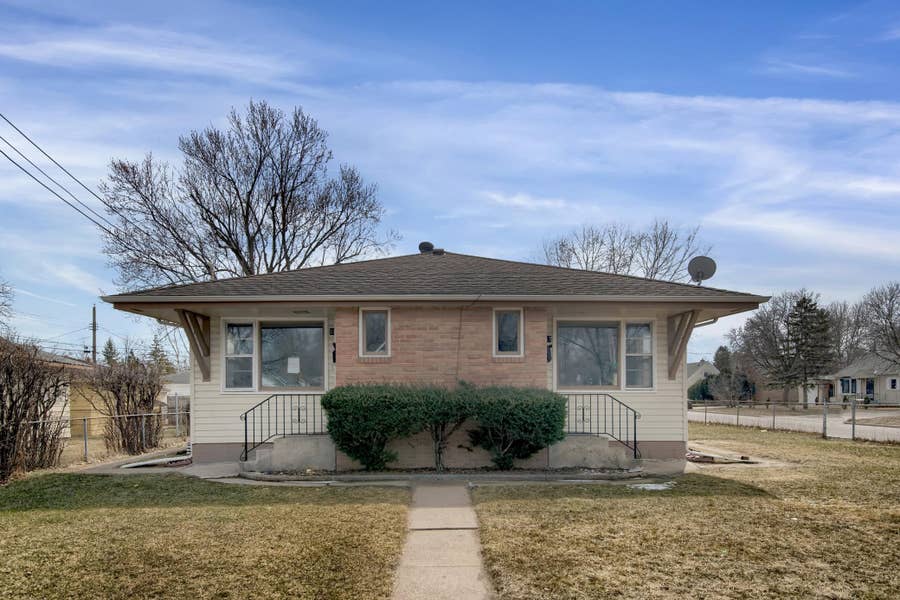 Property photo for 1215 54th Avenue N, Brooklyn Center, MN