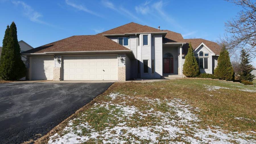 Property photo for 12574 95th Avenue N, Maple Grove, MN