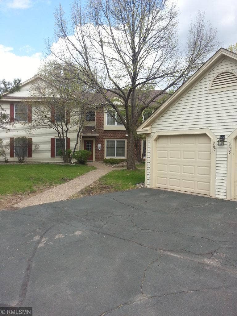 Property photo for 10908 Quebec Avenue S, Bloomington, MN