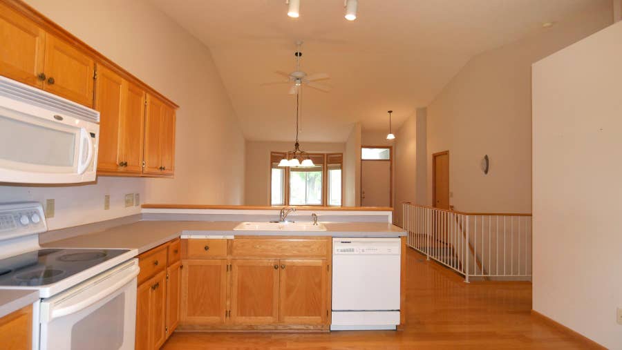 Property photo for 13310 Glenhaven Court, Apple Valley, MN