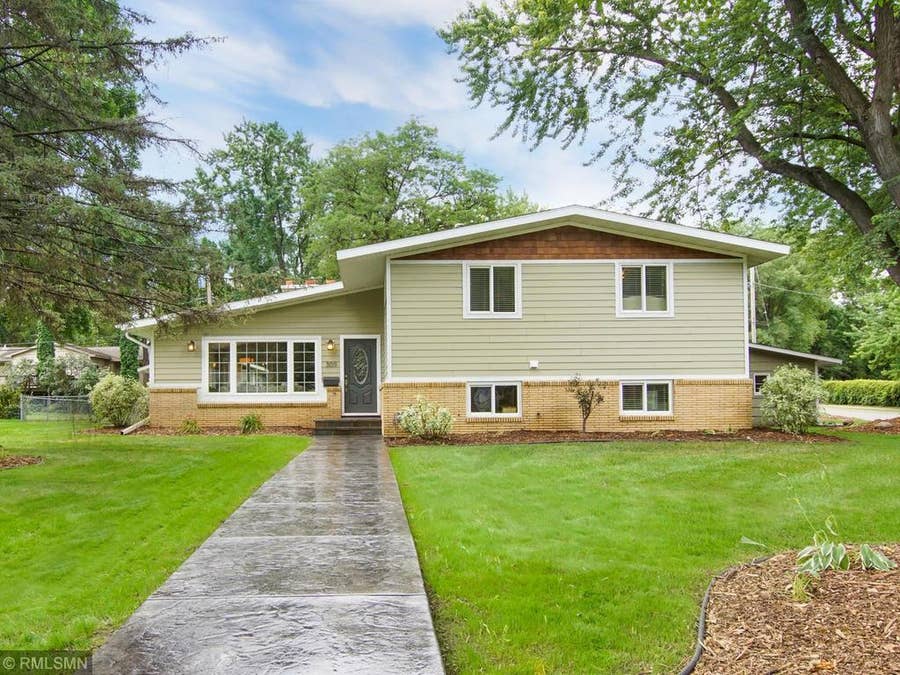 Property photo for 3011 W 112th Street, Bloomington, MN