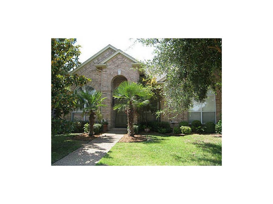 Property photo for 5319 Gatesworth Lane, Dallas, TX