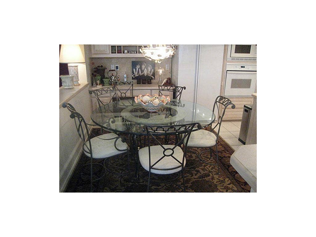5319 Gatesworth Lane, Dallas, TX 75287 5319 Gatesworth Lane, Dallas, TX 75287