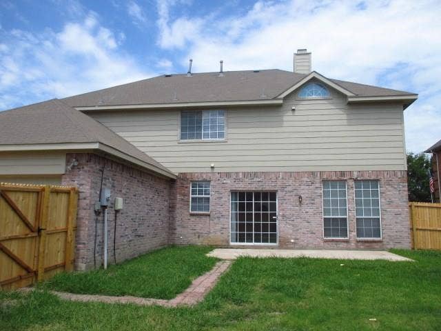 7418 Euclid Drive, Rowlett, TX 75089 7418 Euclid Drive, Rowlett, TX 75089