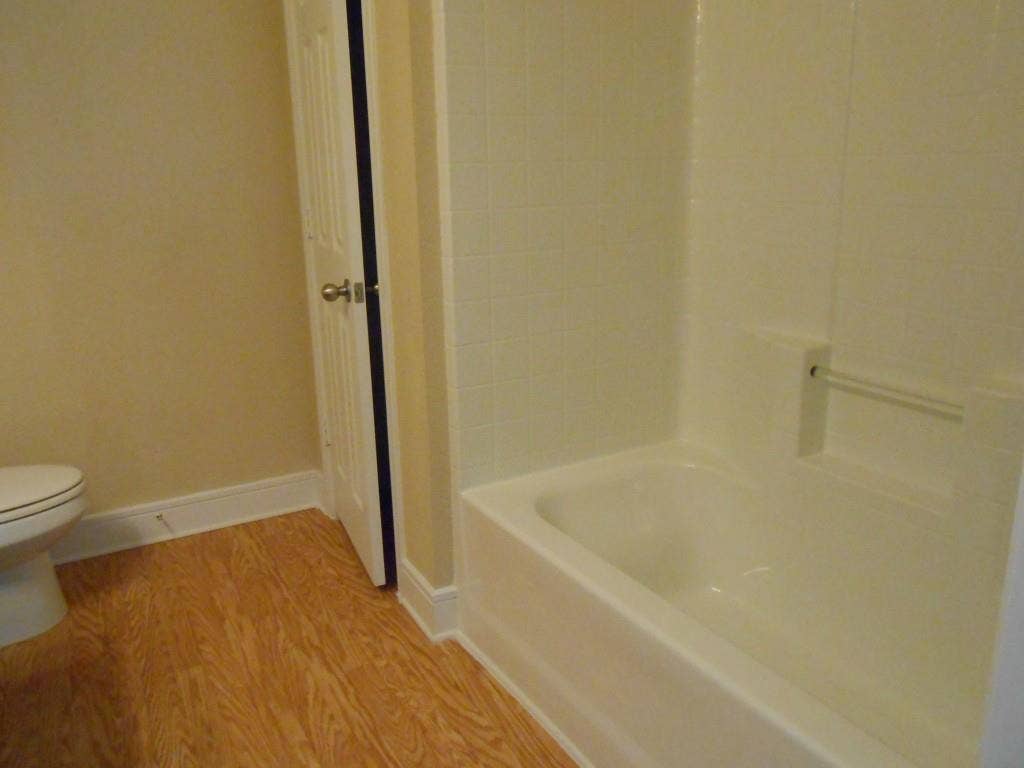 1930 Cross Oaks Drive, Lancaster, TX 75146