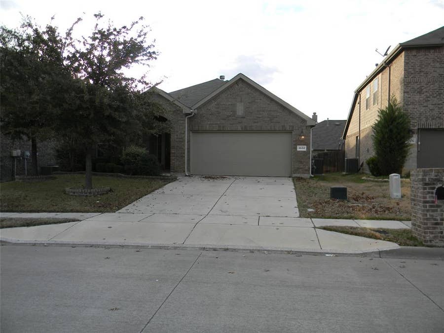 Property photo for 3532 Twin Pines Drive, Fort Worth, TX