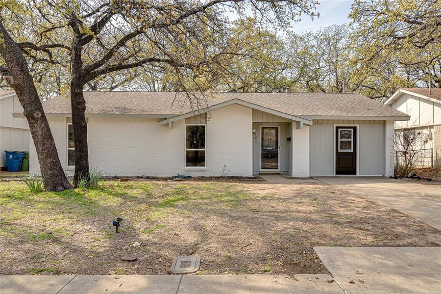 Property photo for 1050 Winterwood Drive, Lewisville, TX