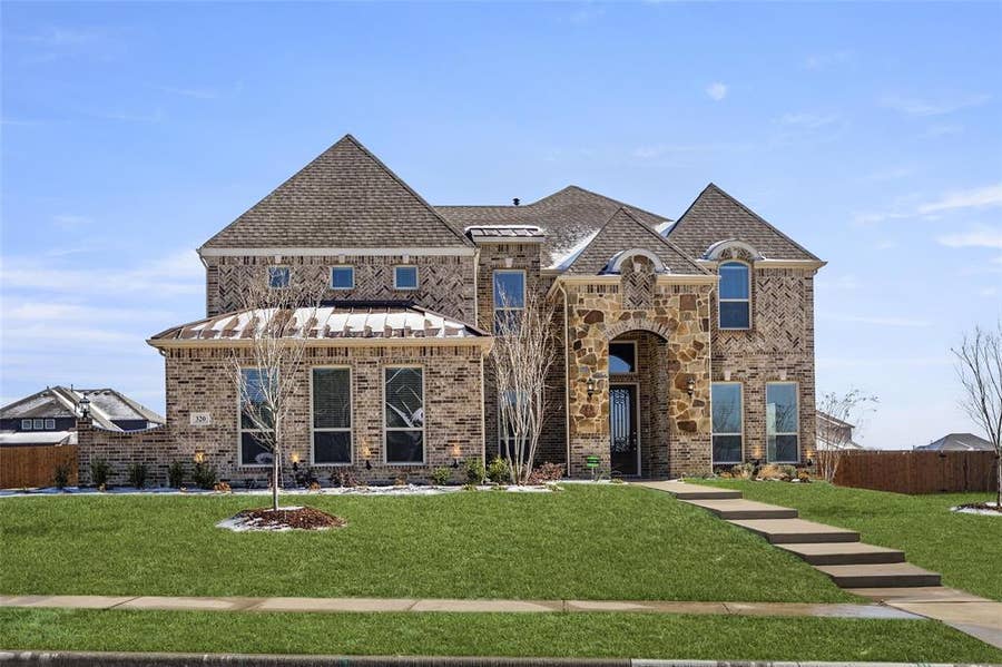 Property photo for 320 Cheyenne Mountain Drive, Ovilla, TX