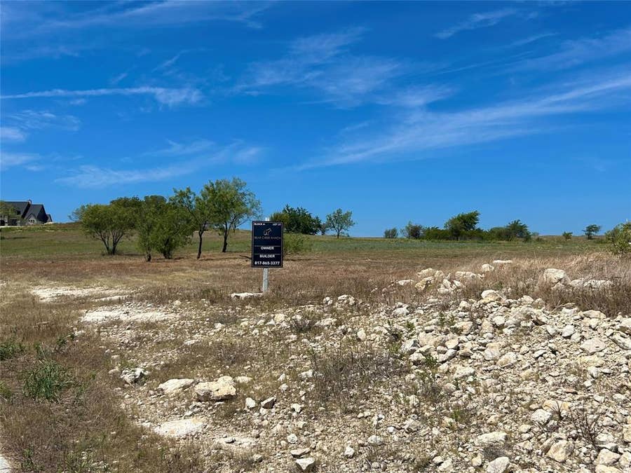 Property photo for 3027 Winding Creek Trail, Aledo, TX