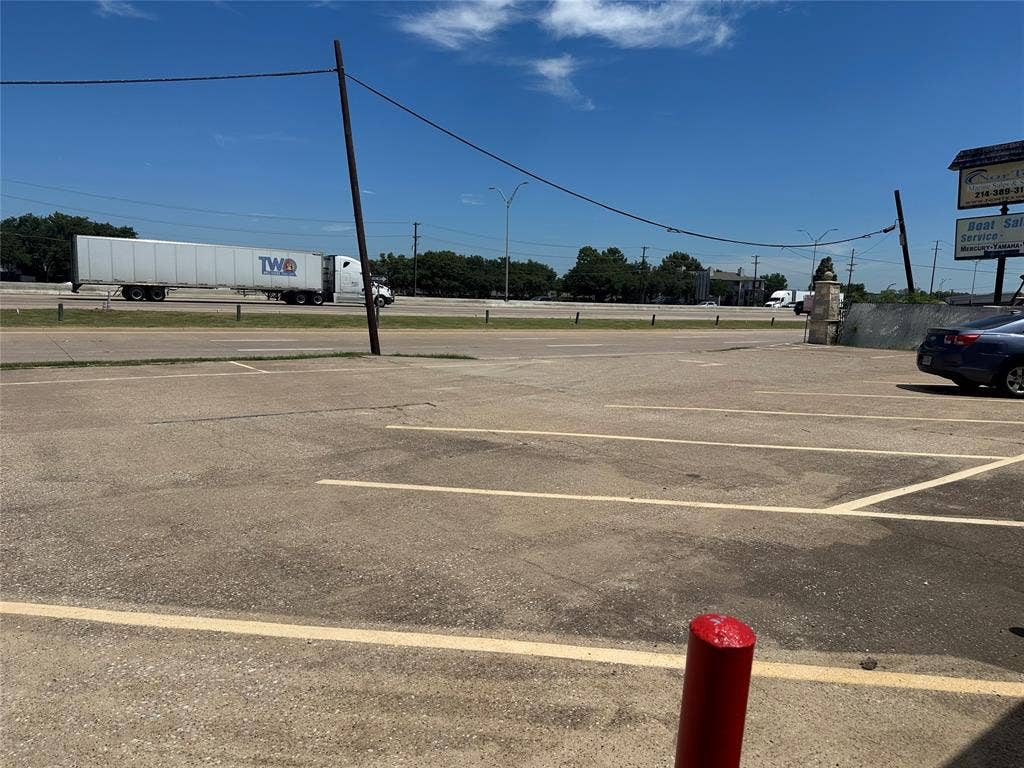 710 E Interstate 30, #B, Garland, TX 75043