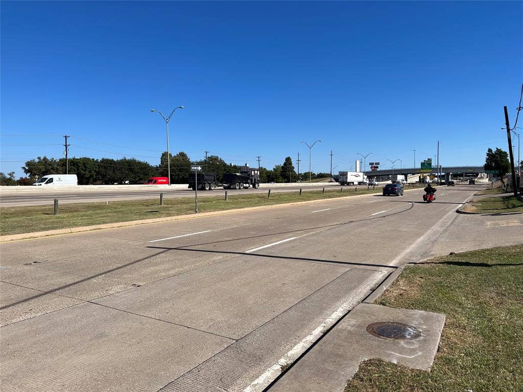 710 E Interstate 30, #B, Garland, TX 75043
