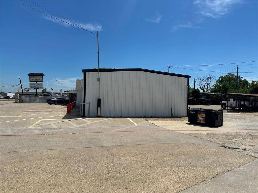 710 E Interstate 30, #B, Garland, TX 75043