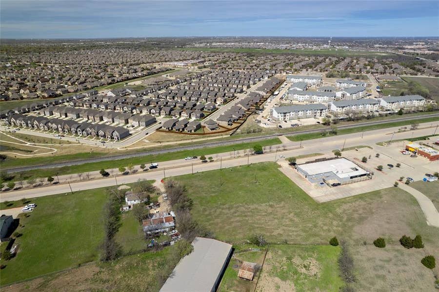 Property photo for 6910 State Hwy 78, Sachse, TX