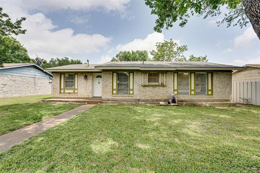Property photo for 9921 Bluffcreek Drive, Dallas, TX
