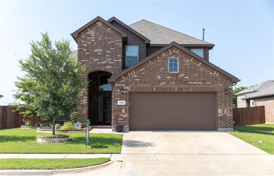 Property photo for 745 Aydon Lane, Saginaw, TX