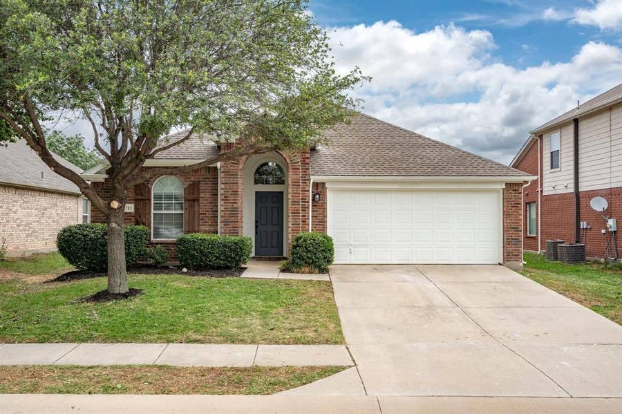 Property photo for 8713 Wagon Trail, Cross Roads, TX