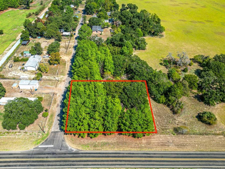 Property photo for 3431 Deer Run Road, Athens, TX